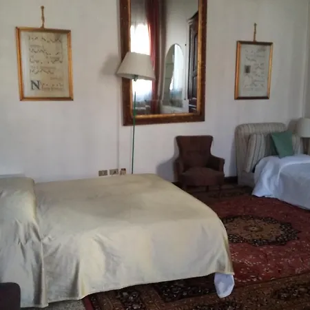 فندق مبيت وإفطار Palazzo Minelli 2*
