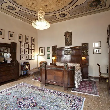 فندق مبيت وإفطار Palazzo Minelli 2*